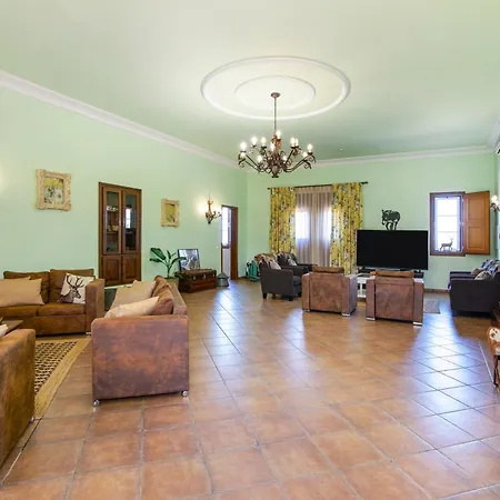 Casas Do Monte * Giões