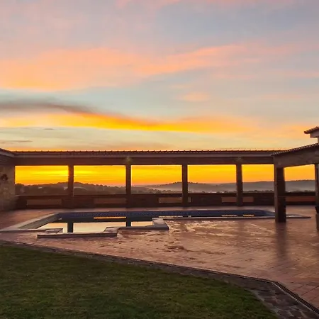 Casas Do Monte * Giões