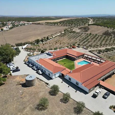 Casas Do Monte Gioes