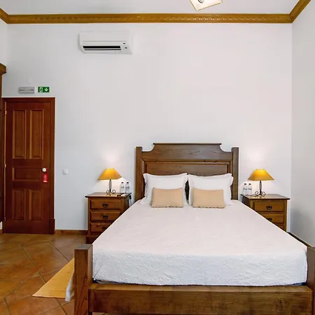 Casas Do Monte *