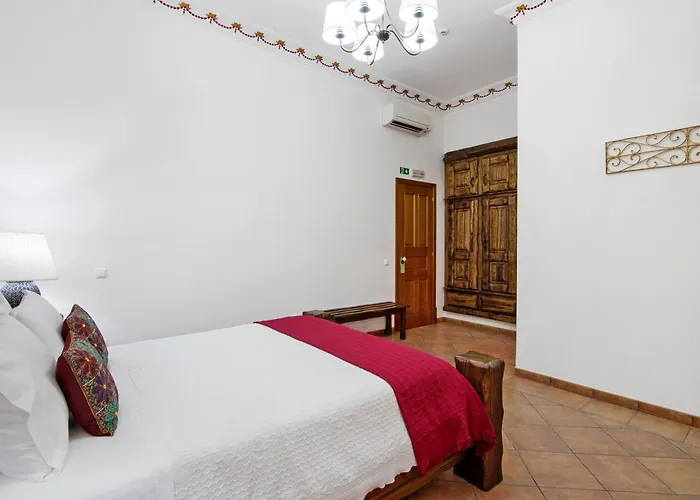 Casas Do Monte 别墅 *