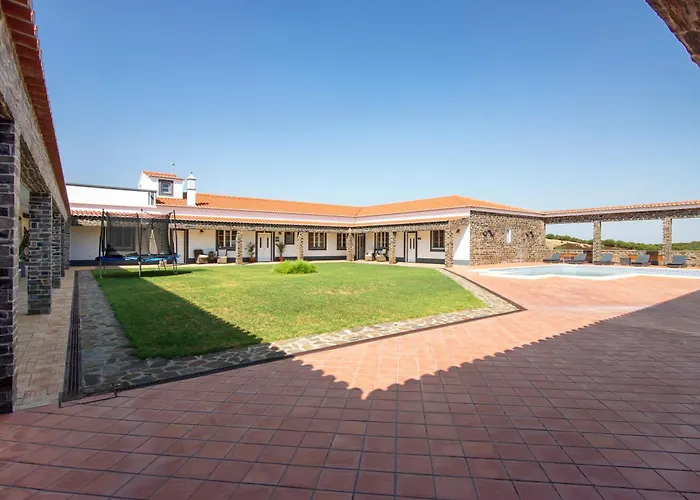 Casas Do Monte Villa